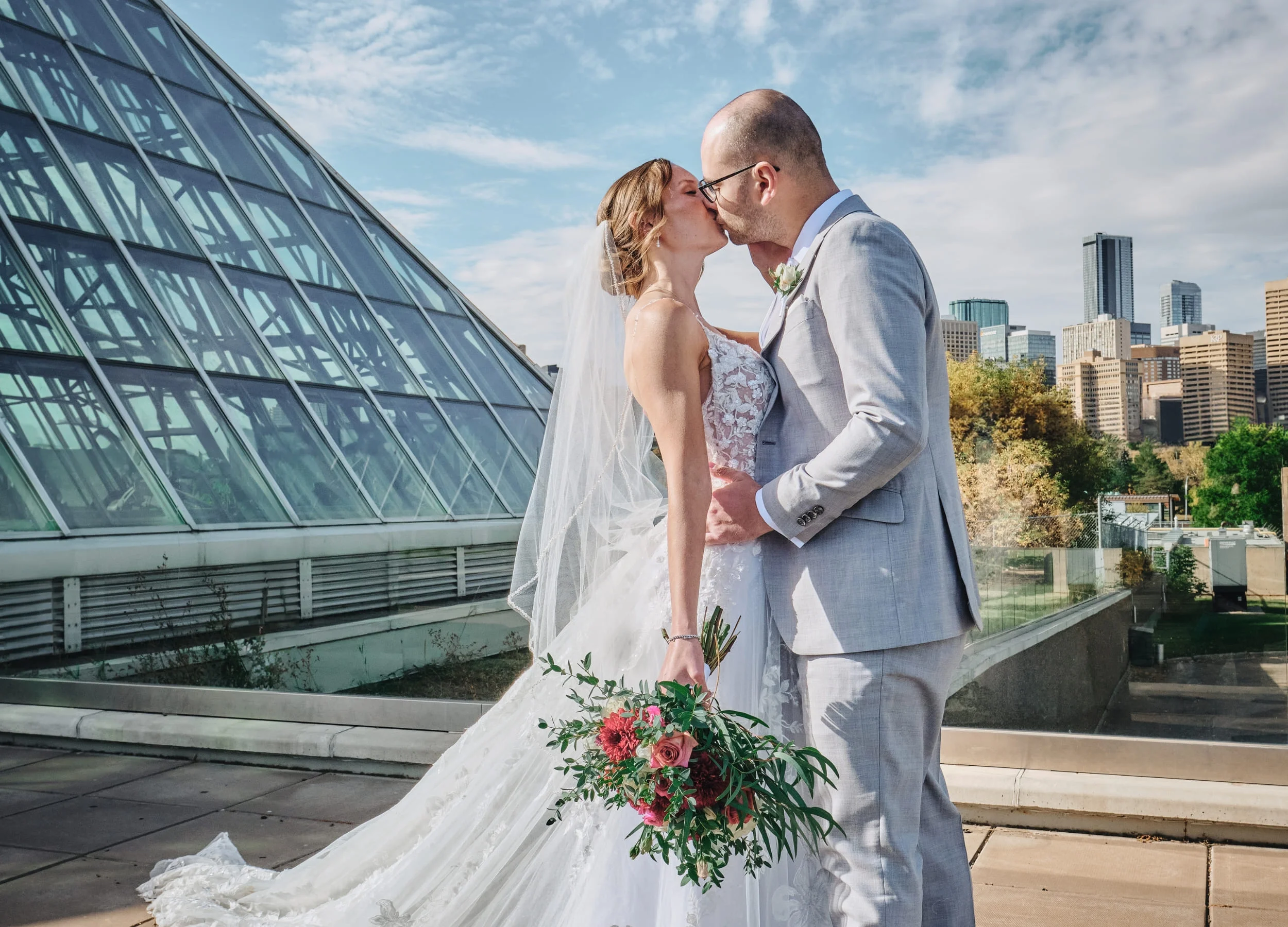 Royal Glenora Club Wedding - Edmonton Wedding Videographer & Photographer - Chantale & Octavian - Pulse Productions Inc