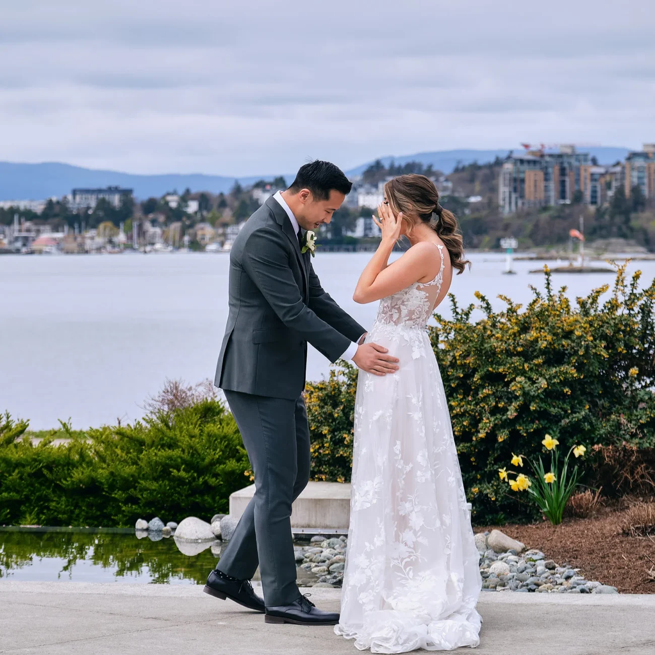 Ideal Wedding Photography Timeline - First Look - Pulse Productions Inc.