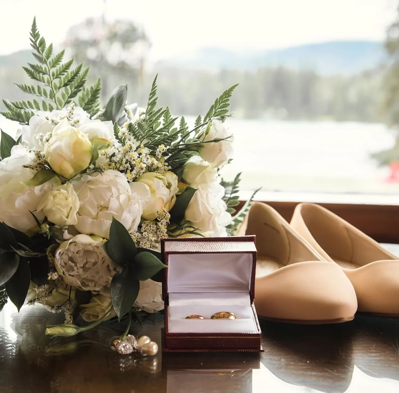 Ideal Wedding Photography Timeline - Ring, Dress, Shoes & Other Details - Pulse Productions Inc.